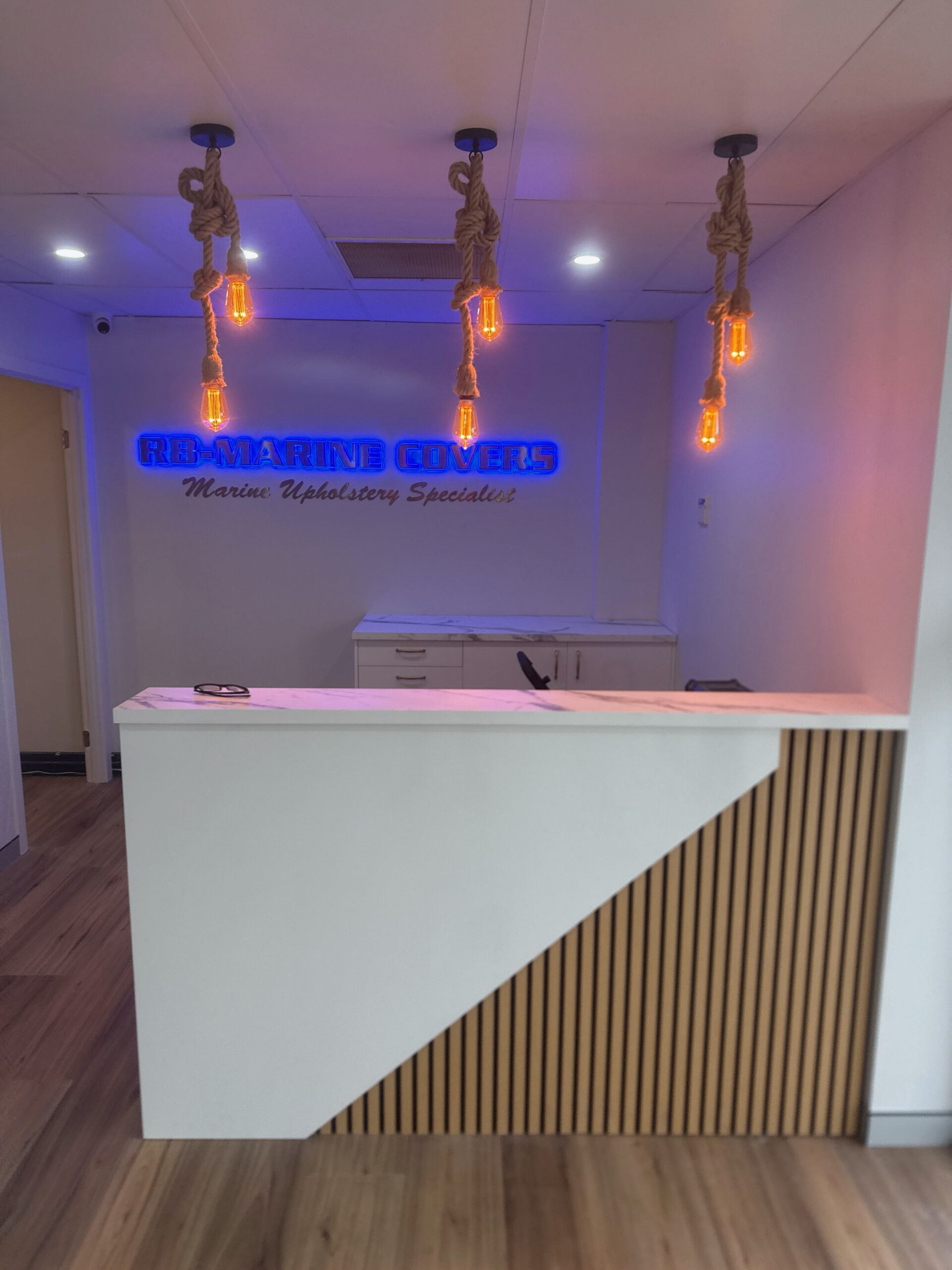 RB Marine Covers reception desk